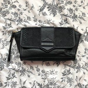 Marc by Marc Jacobs Clutch in Black